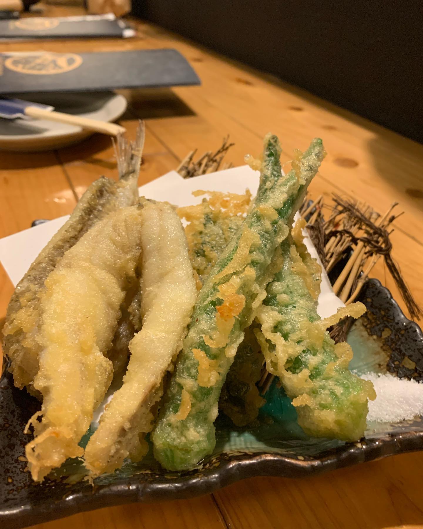 鱚の天ぷら
幸せを呼ぶ魚キスこの幸せな味を夏野菜の天ぷらとともにどうぞ